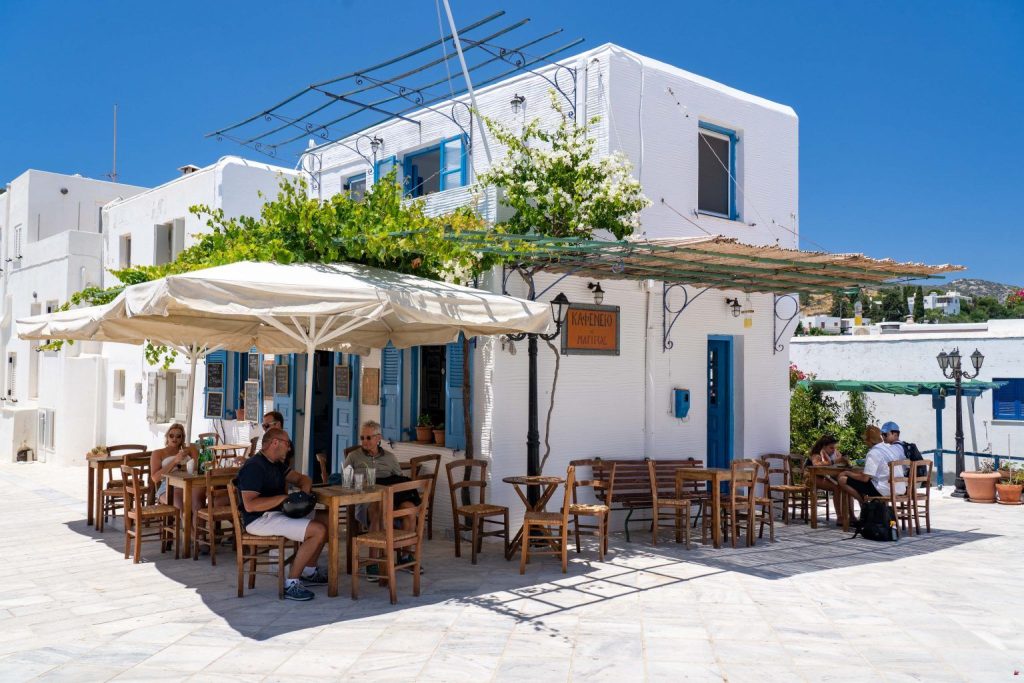 découvrez nos conseils pratiques pour organiser un voyage en grèce pas cher astuces pour économiser sur le transport, l’hébergement, la restauration et profiter des incontournables sans vous ruiner.